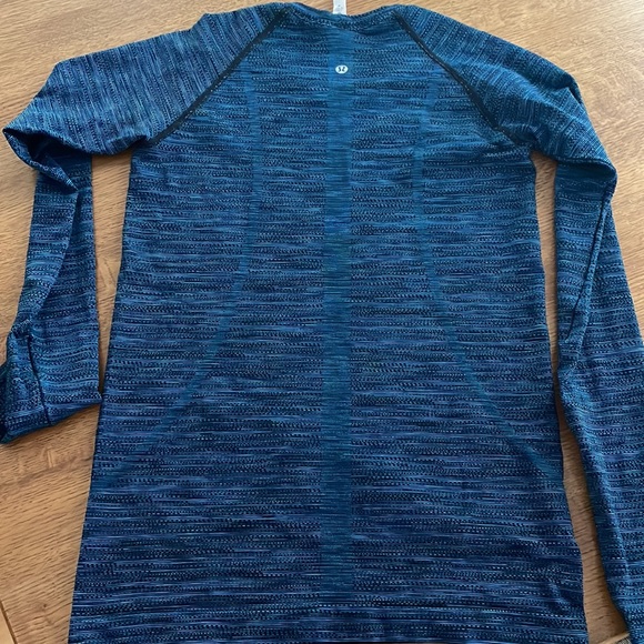 Lululemon Swiftly Tech Long Sleeve - Picture 5 of 5